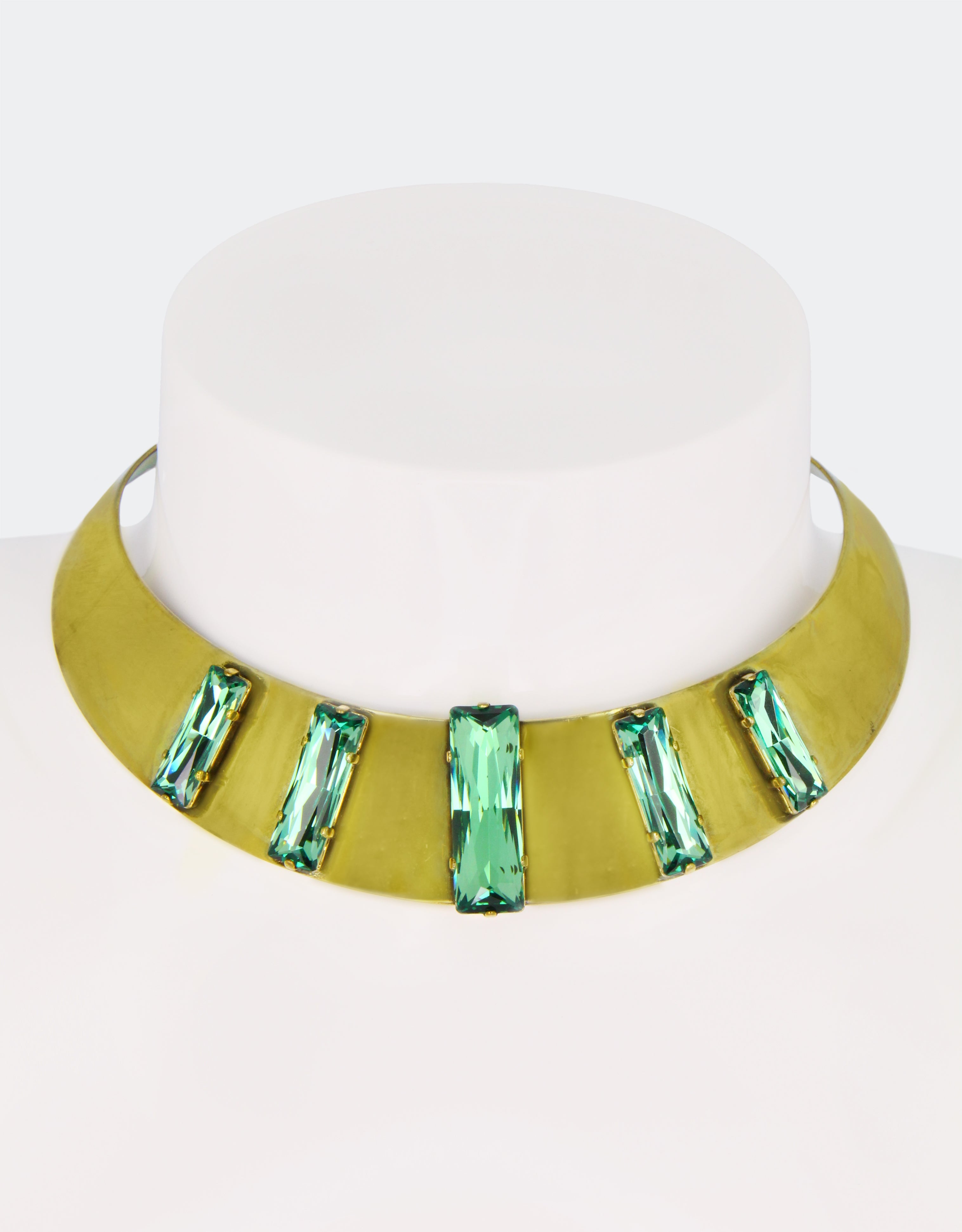Vintage Sara Collar