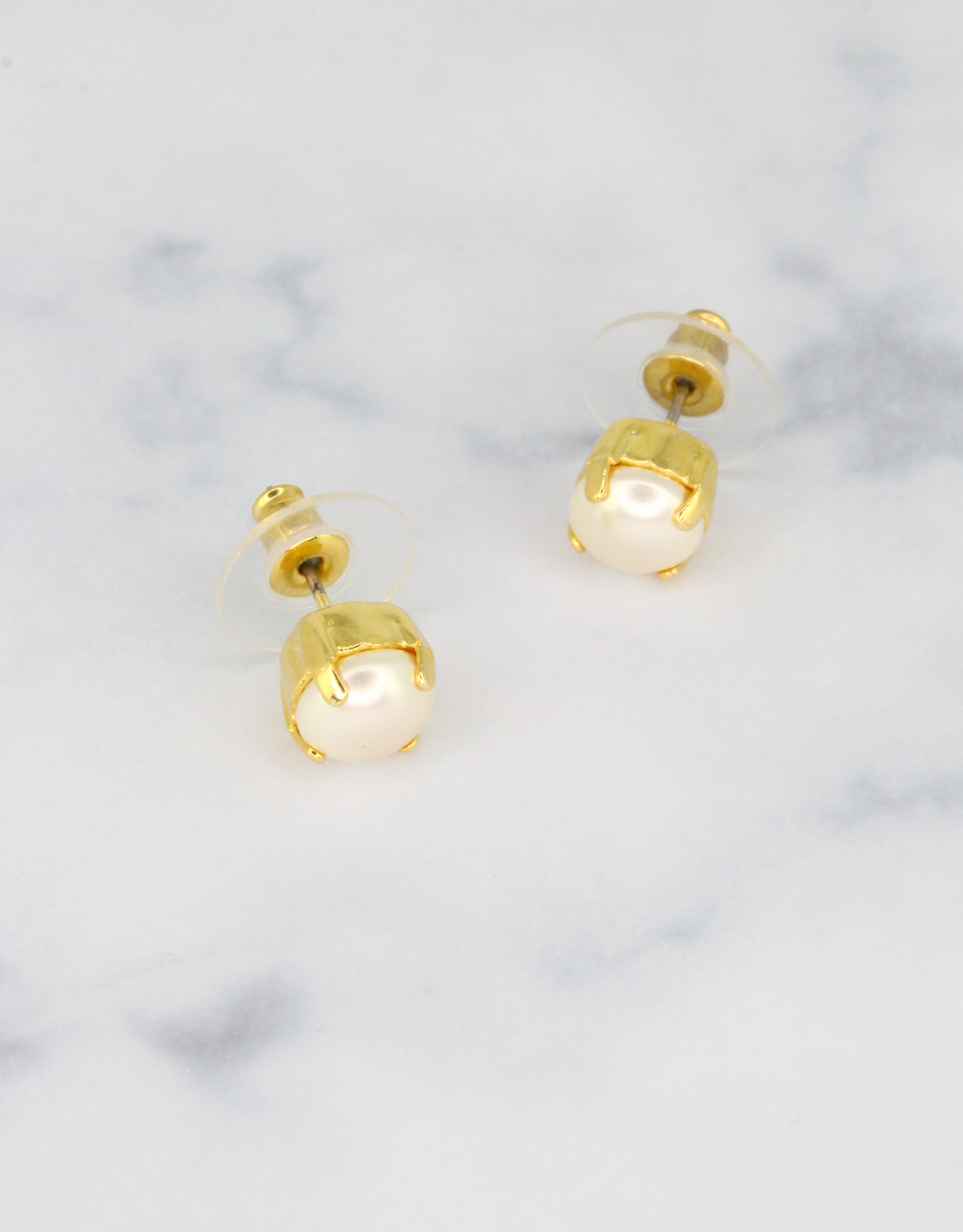White Pearl/ Gold