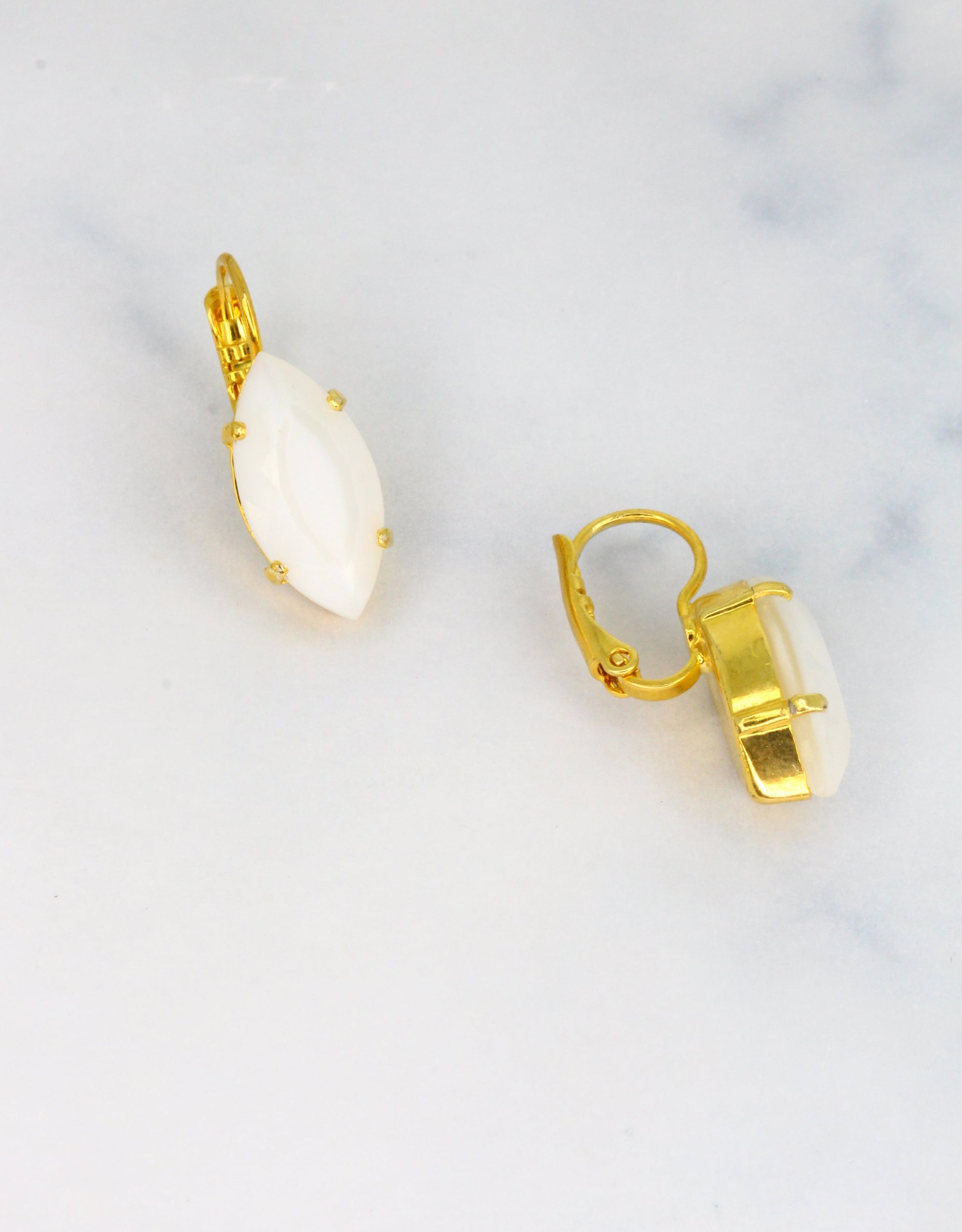 Chalk White/ Gold
