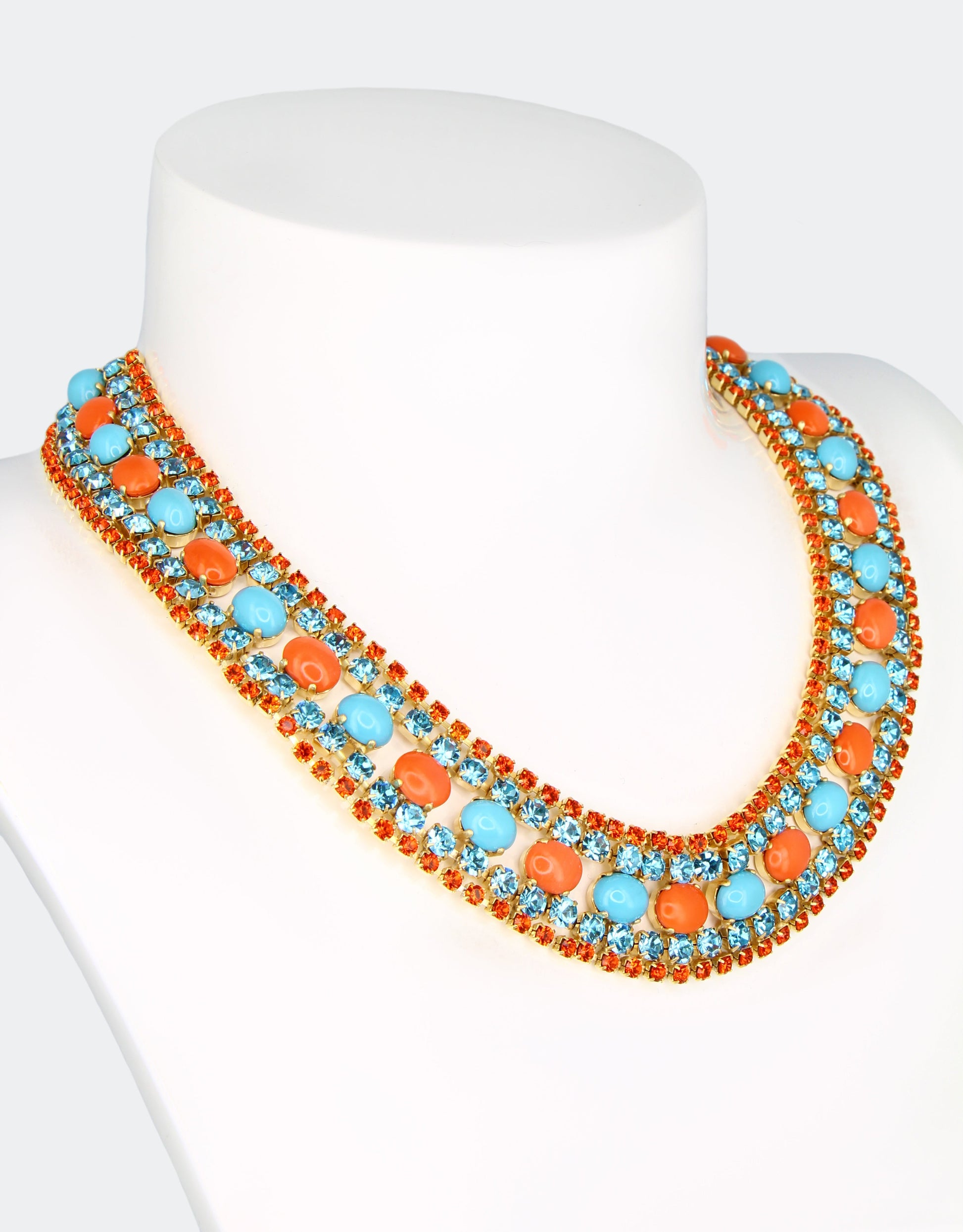 Light Coral/