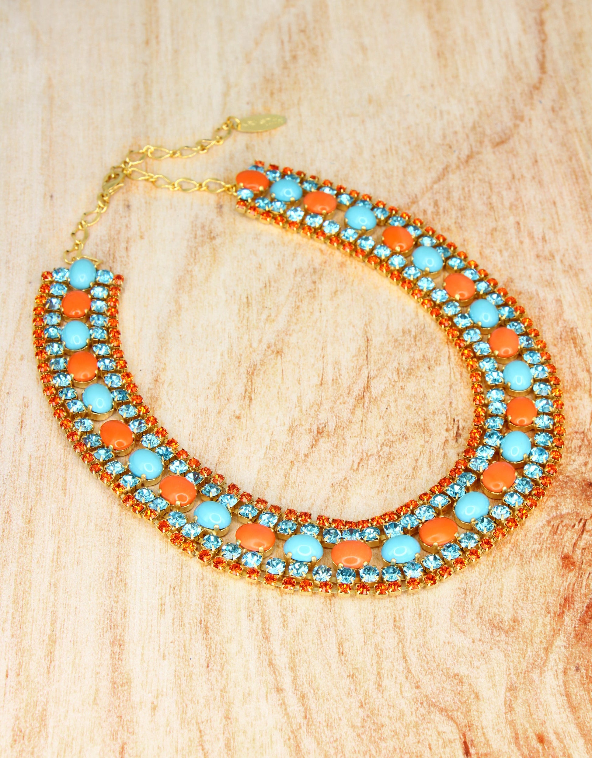 Light Coral/
