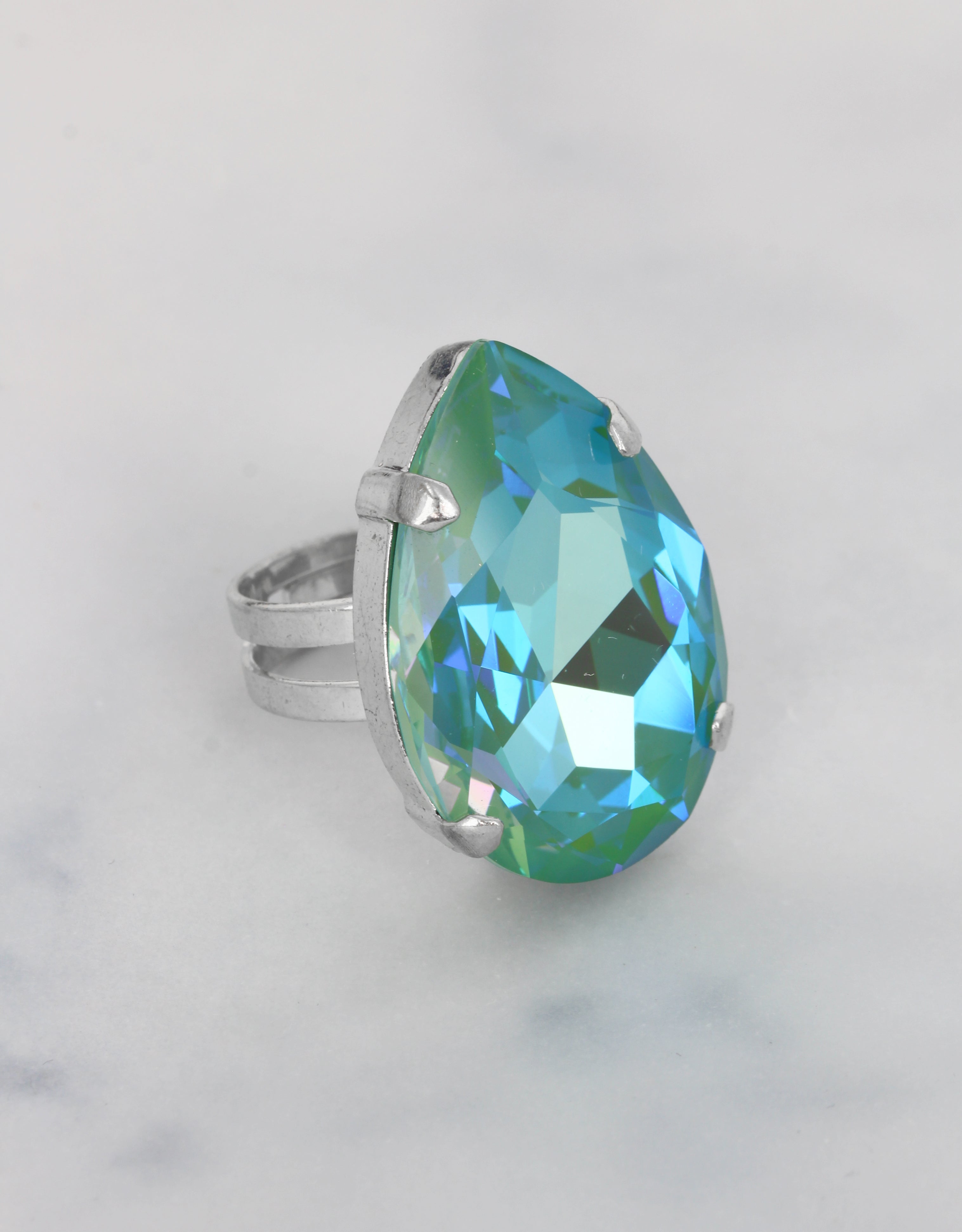 Silky Sage Delite/ Silver