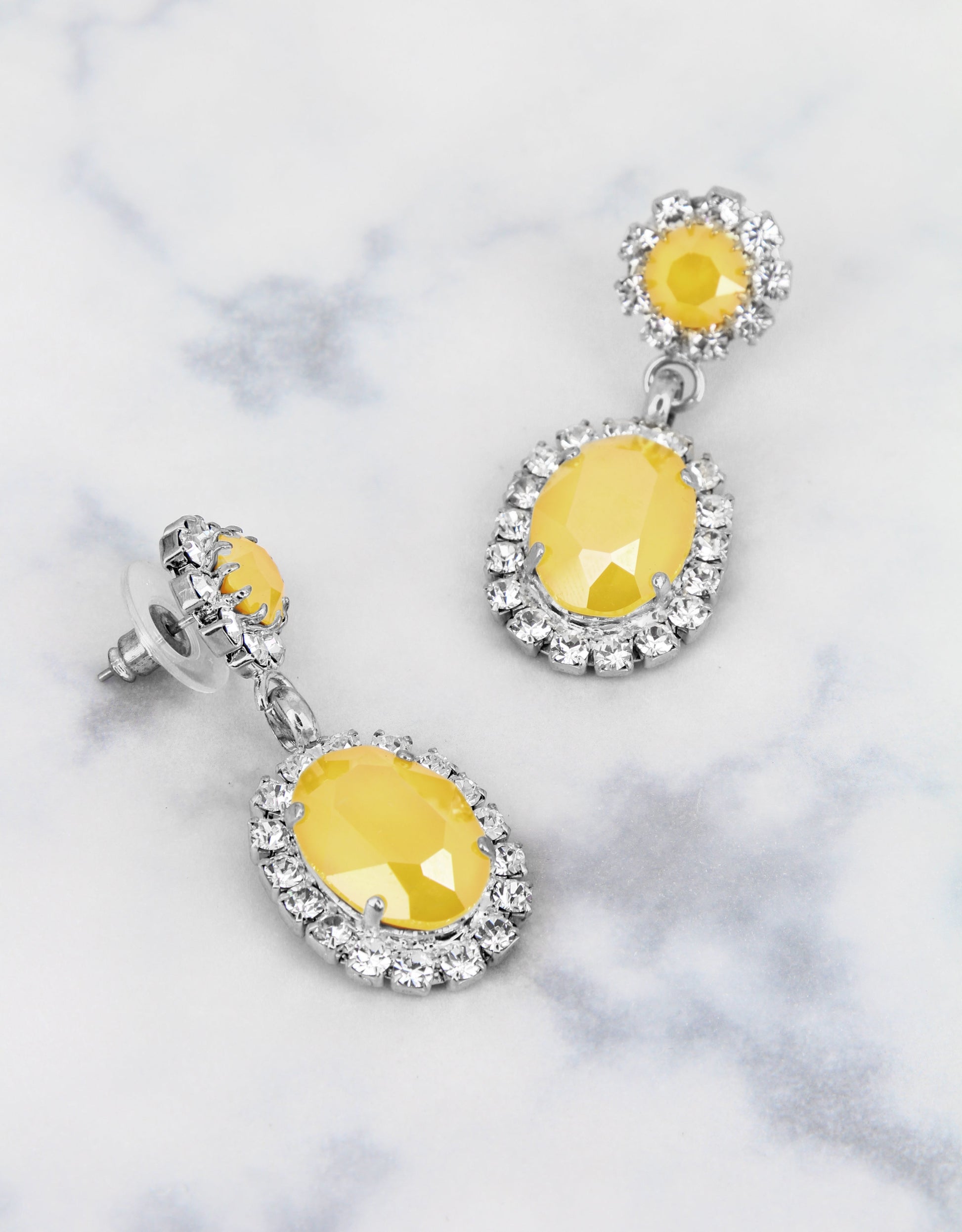 Buttercup/ Silver