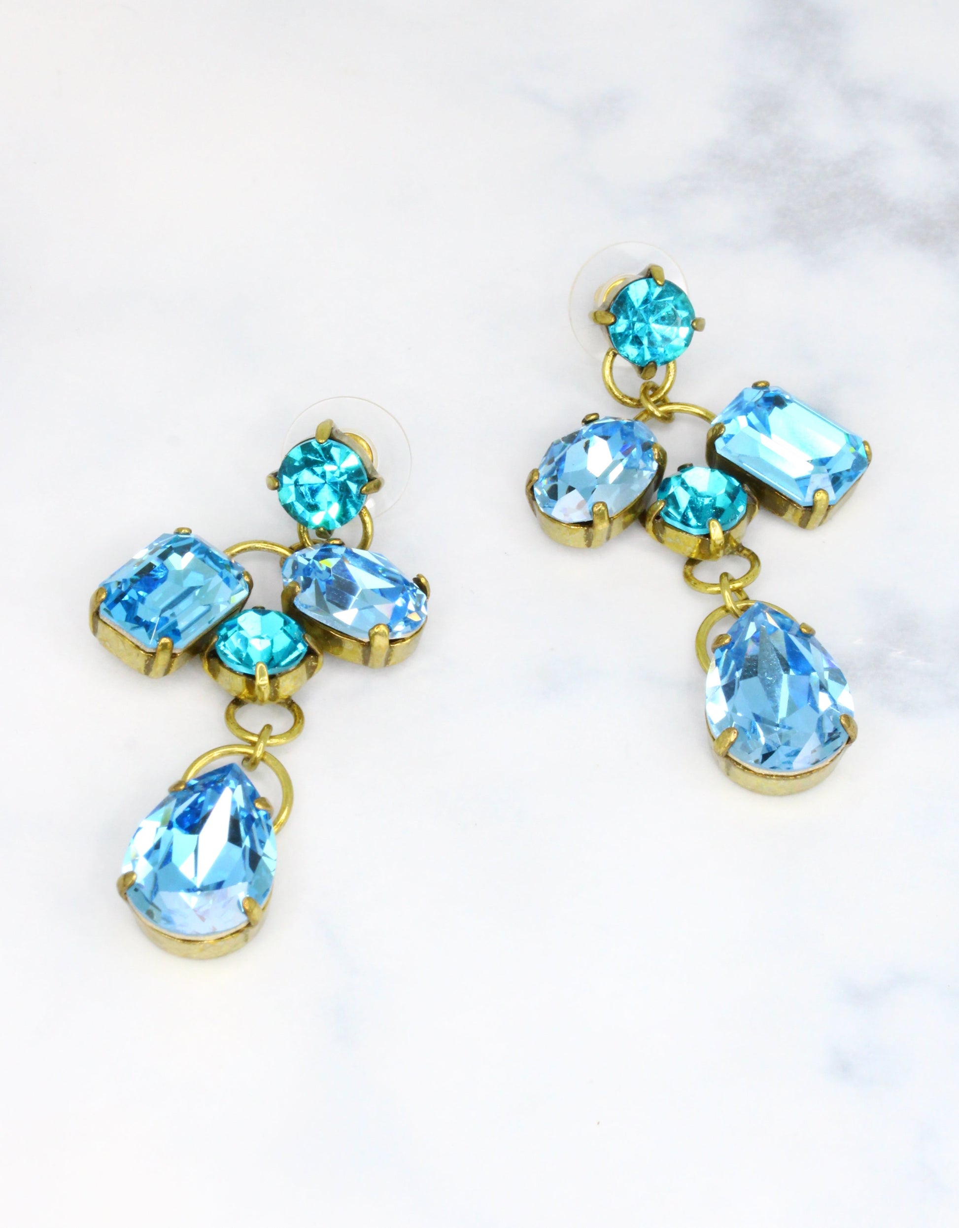 blue earrings in dangle for summer weddings