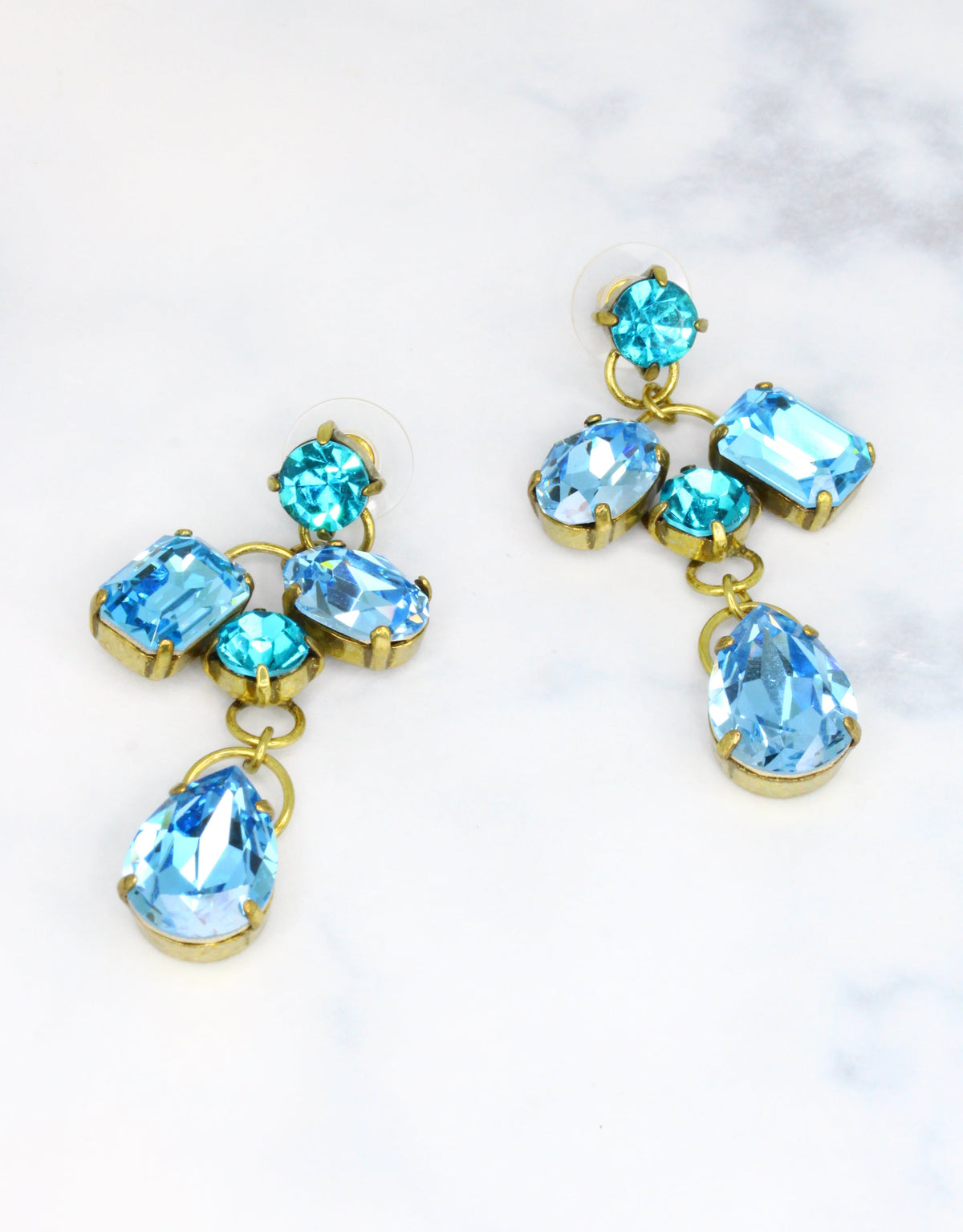 blue earrings in dangle for summer weddings