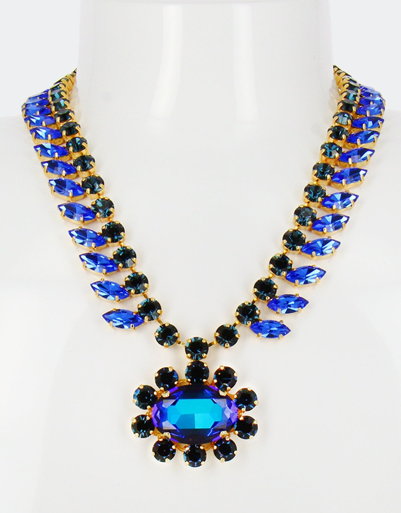 blue necklace a luxury jewel