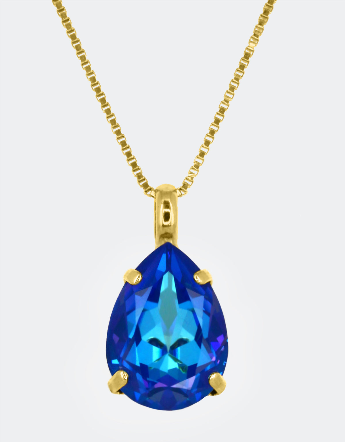 blue crystal pendant a fine jewellery for special evenings 