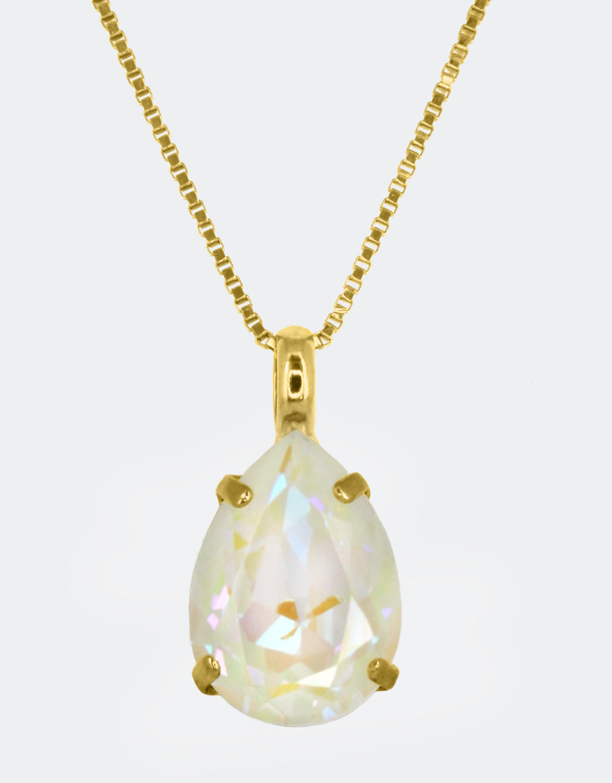 simple designed crystal pendant with golden chain