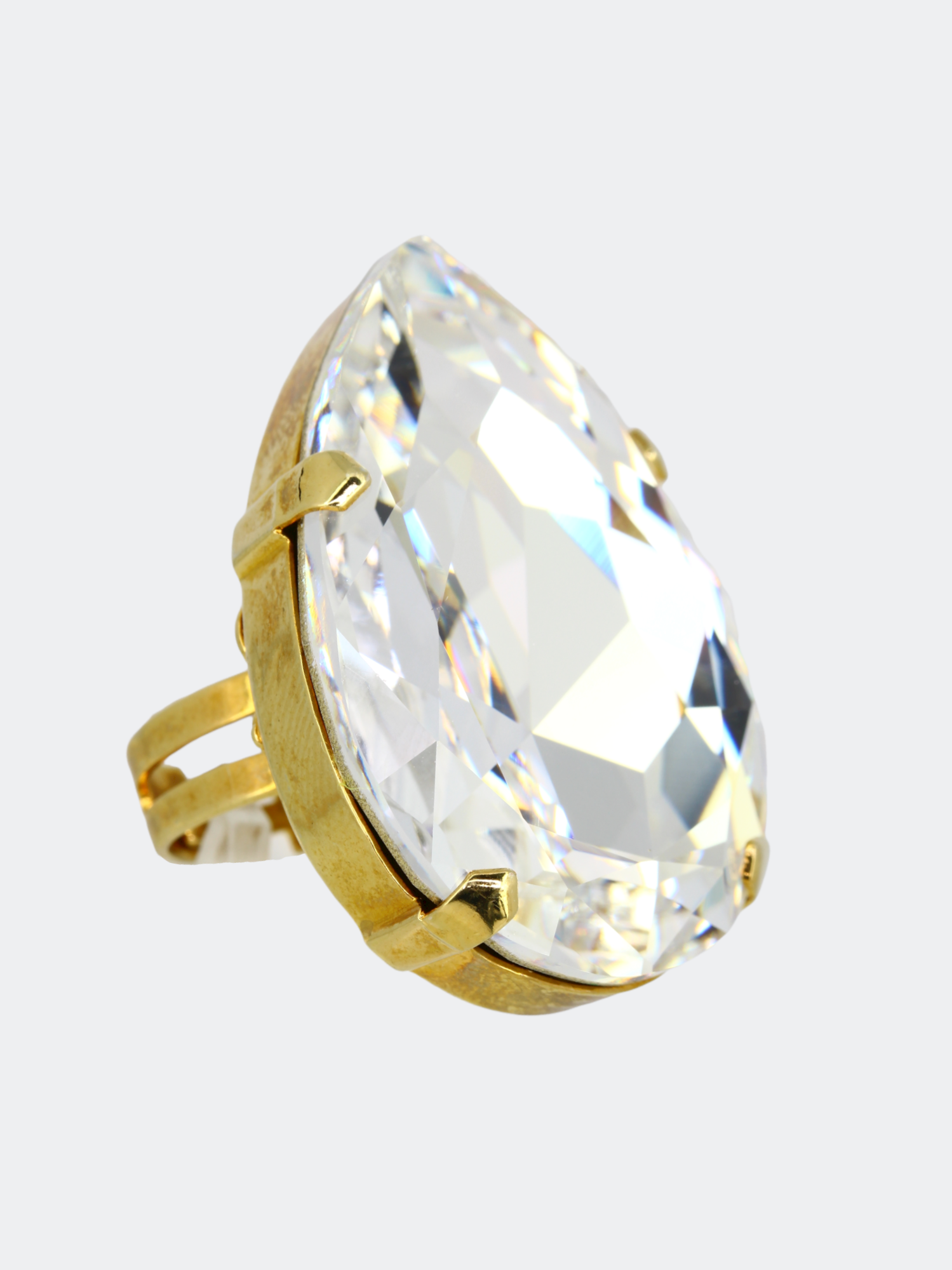 golden band crystal ring