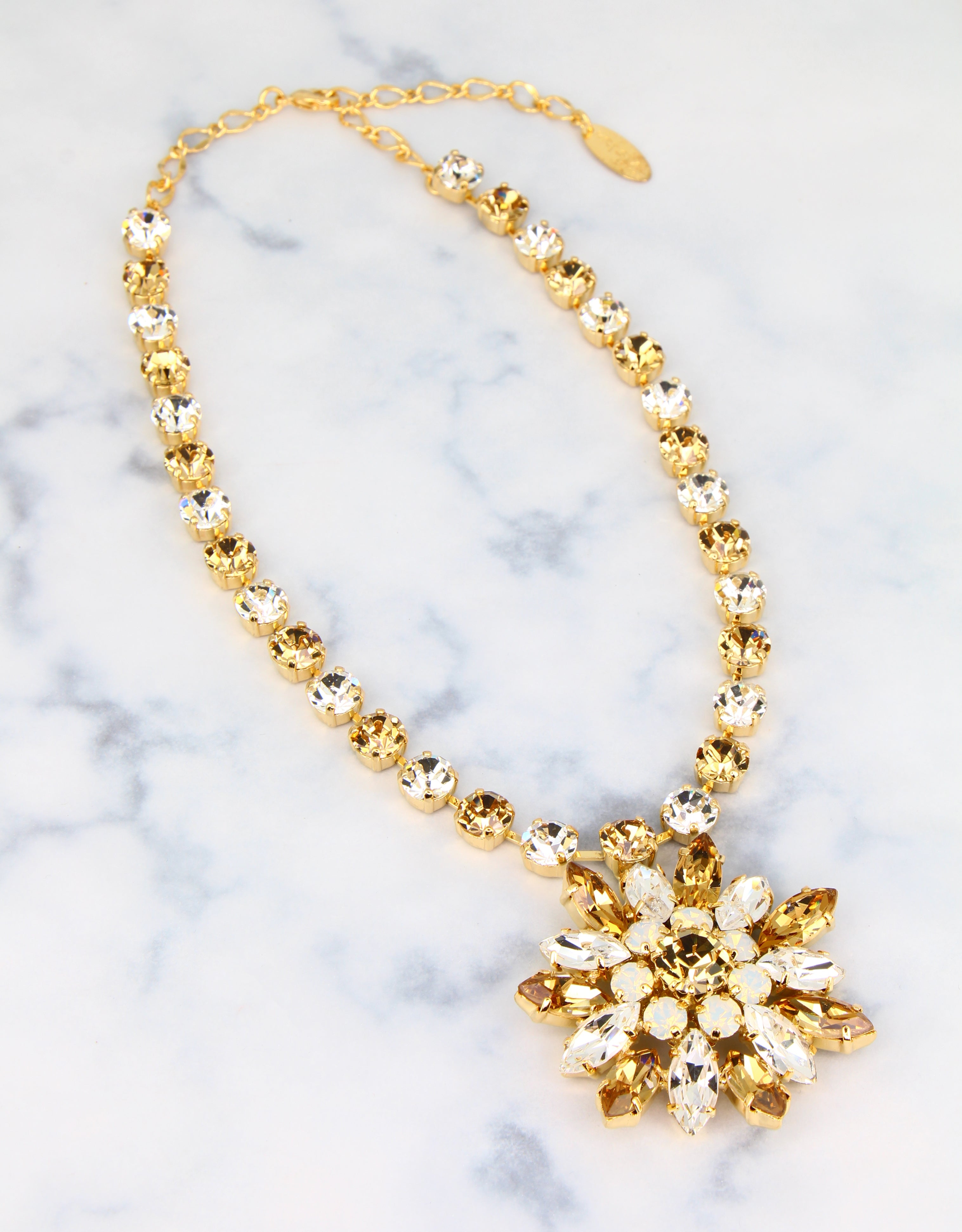 golden cocktail necklace a luxury festive jewellery