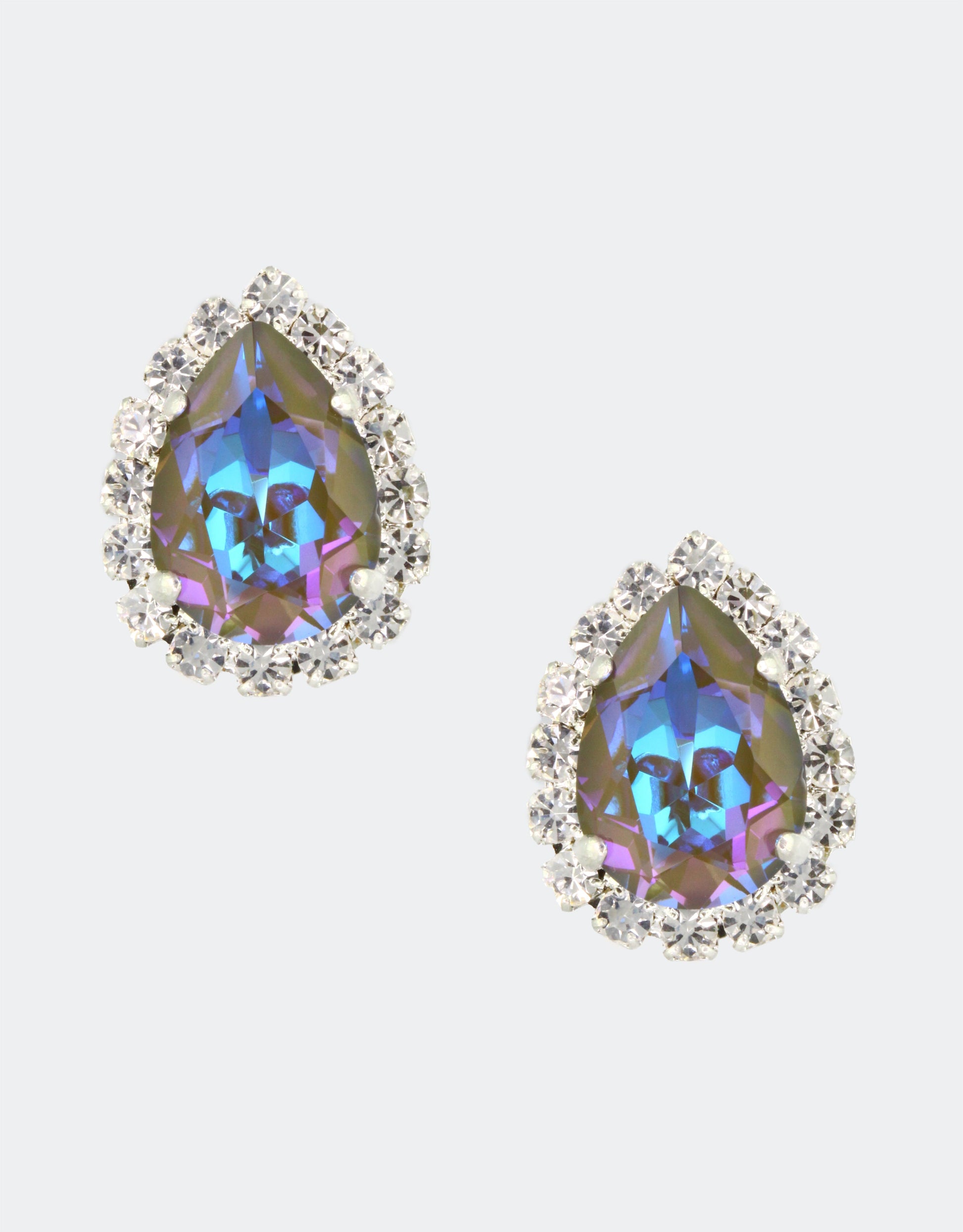 green crystal earrings, a chic choice for prom jewellery