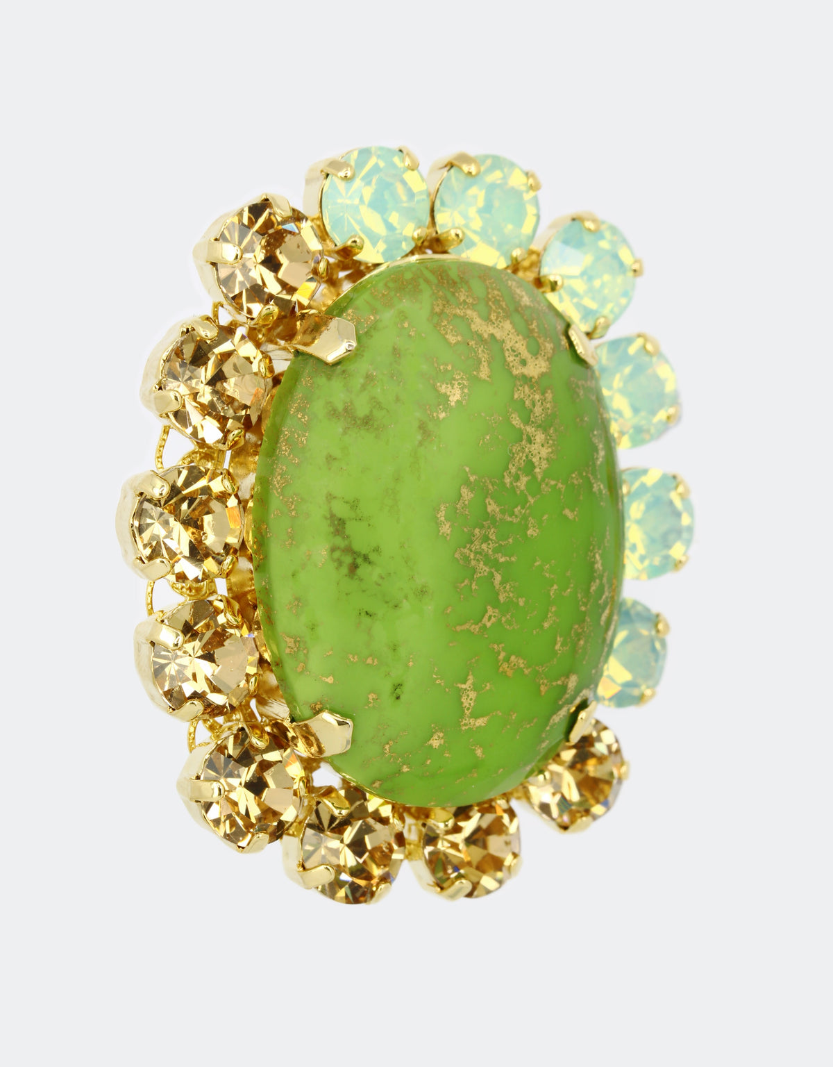 green lapel pin a luxury wedding jewellery for groom