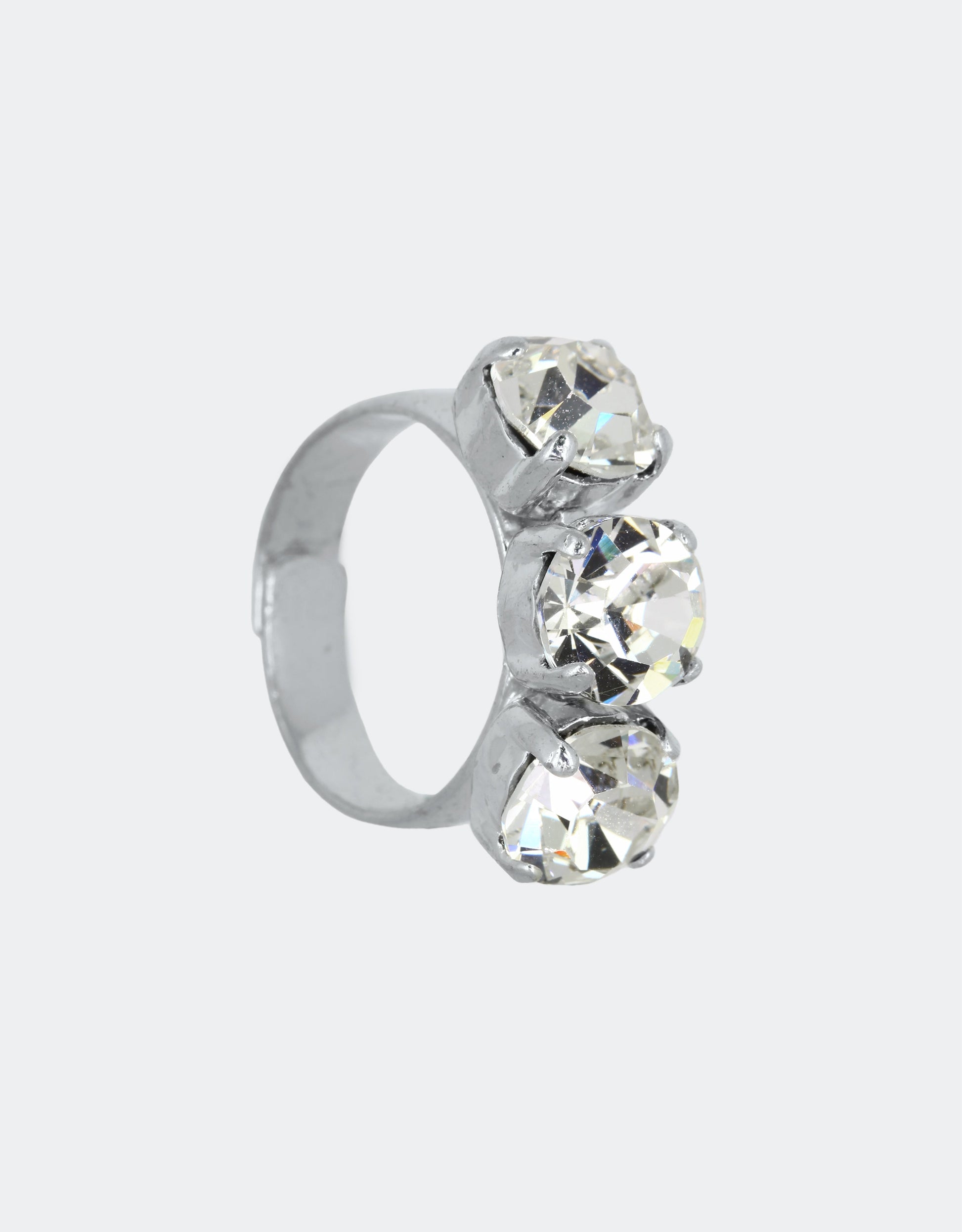 silver ring for cocktail events and gala dinners